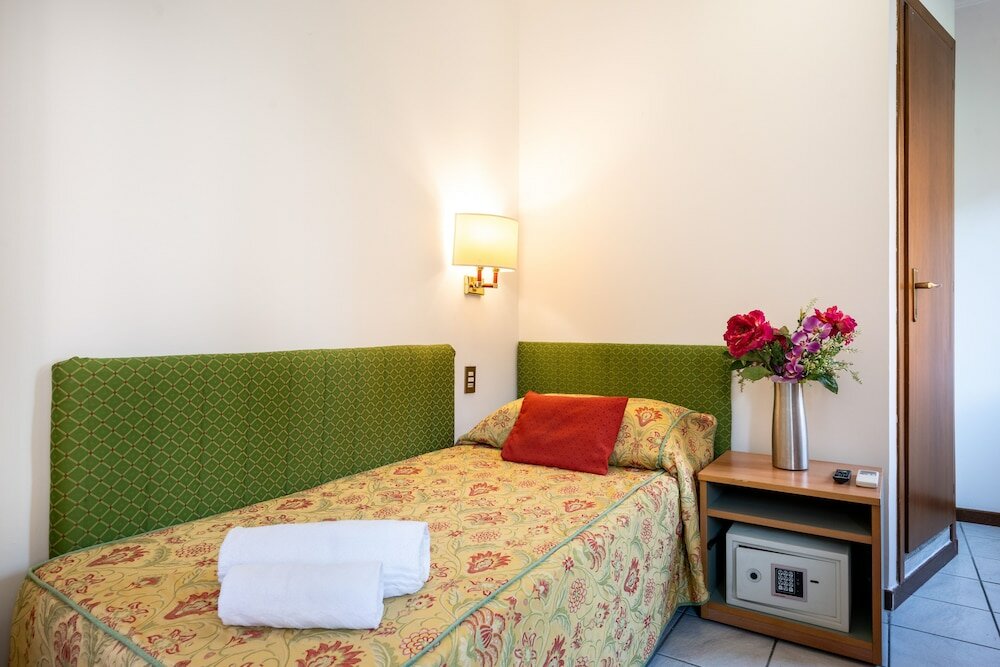 Фото Camelia Rooms Venice Guesthouse