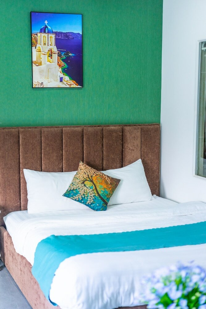 Фото Ngan Pho Studio & Hotel