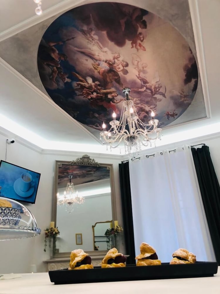 Фото Luxury Apartment with SPA