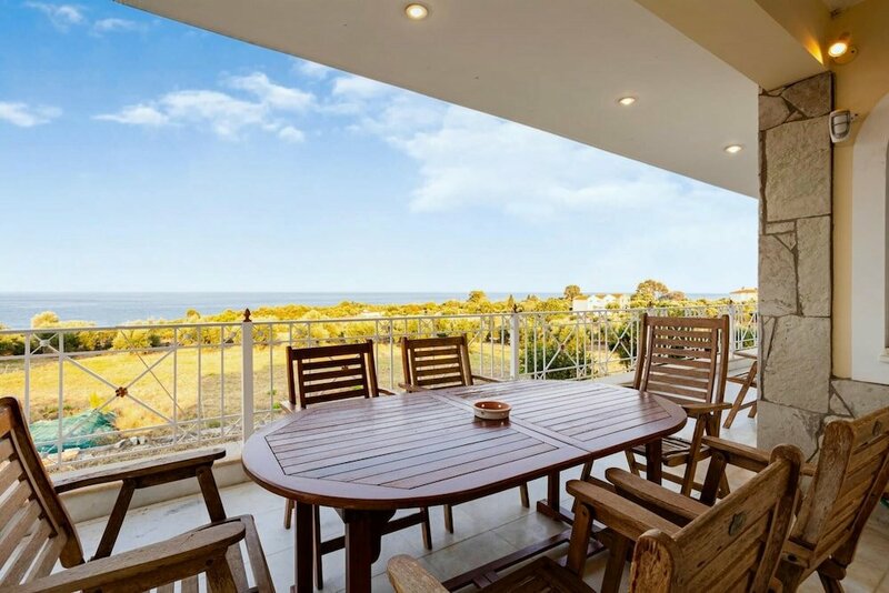 Гостиница Chelonaria Garden Getaway - Coastal Sea Serenity