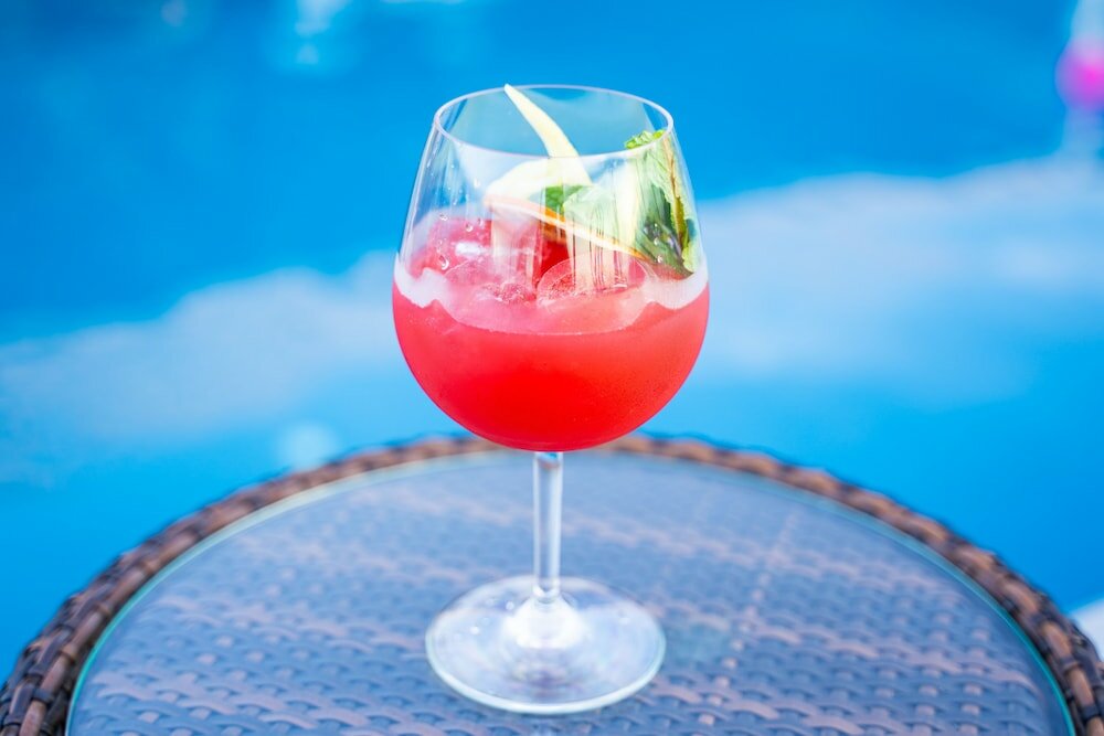 Фото Hotel DSure Patong