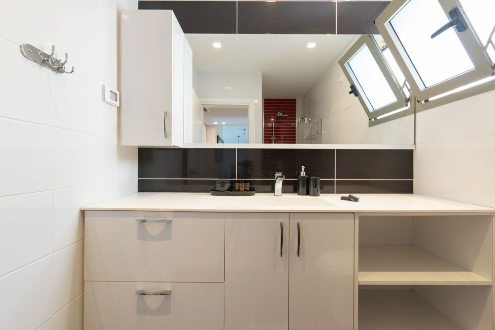 Фото Luxury Tower parking Shopping Mall 2br