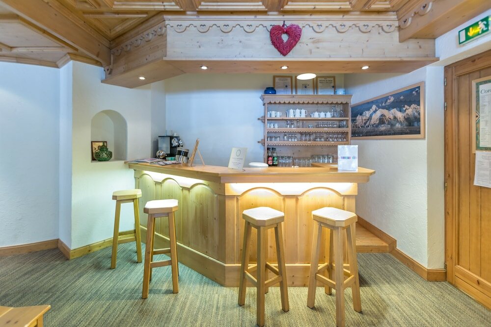 Фото Hotel L'Oustalet