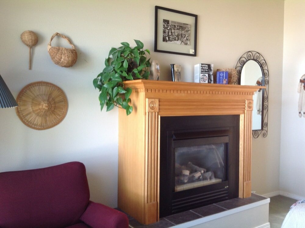 Фото Tyee Lodge Oceanfront B&b