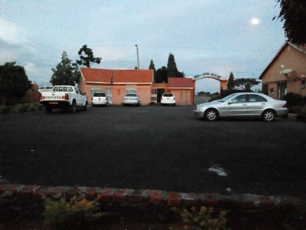 Фото The Pearl Hotel Kumi