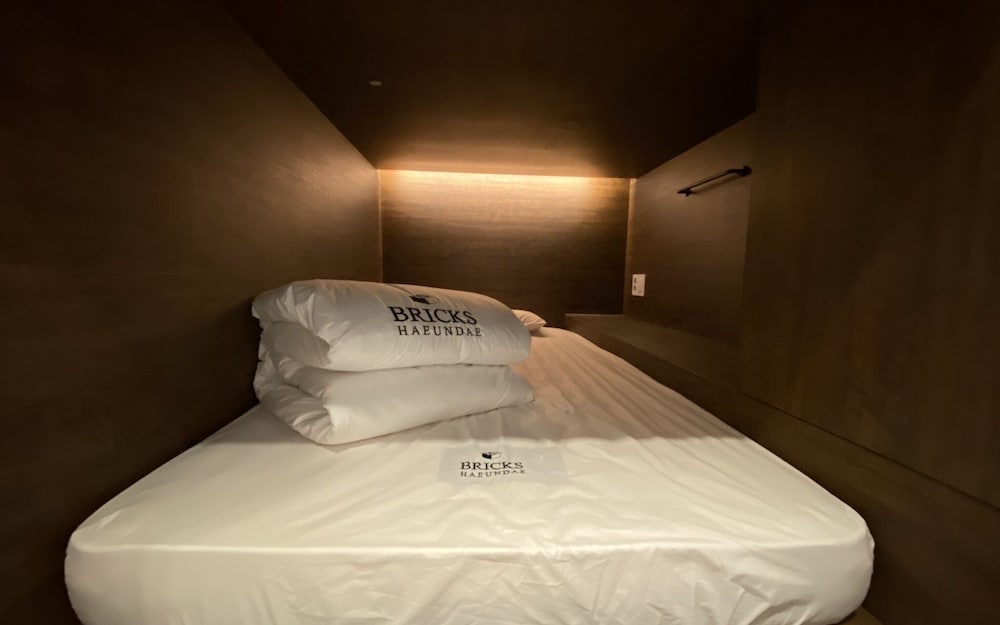 Фото Busan Bricks Guest House