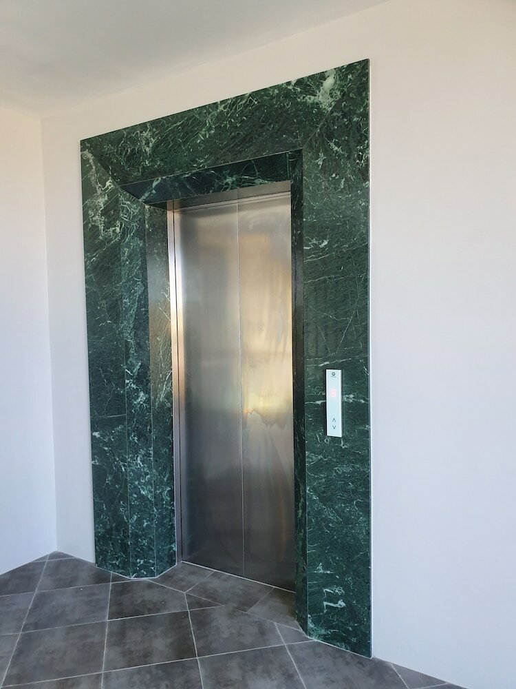 Фото Atom Phuket Hotel