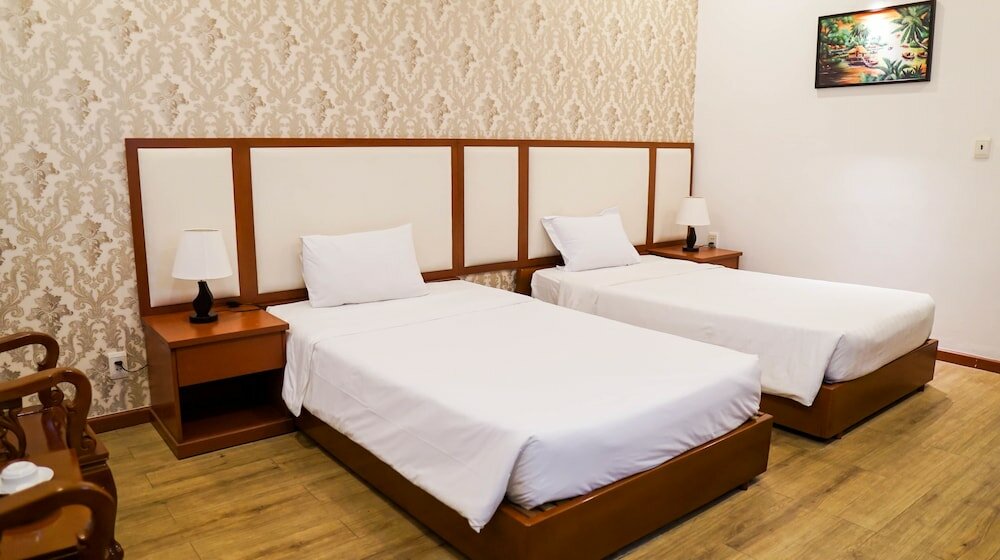 Фото 7s Hotel An Phú Central