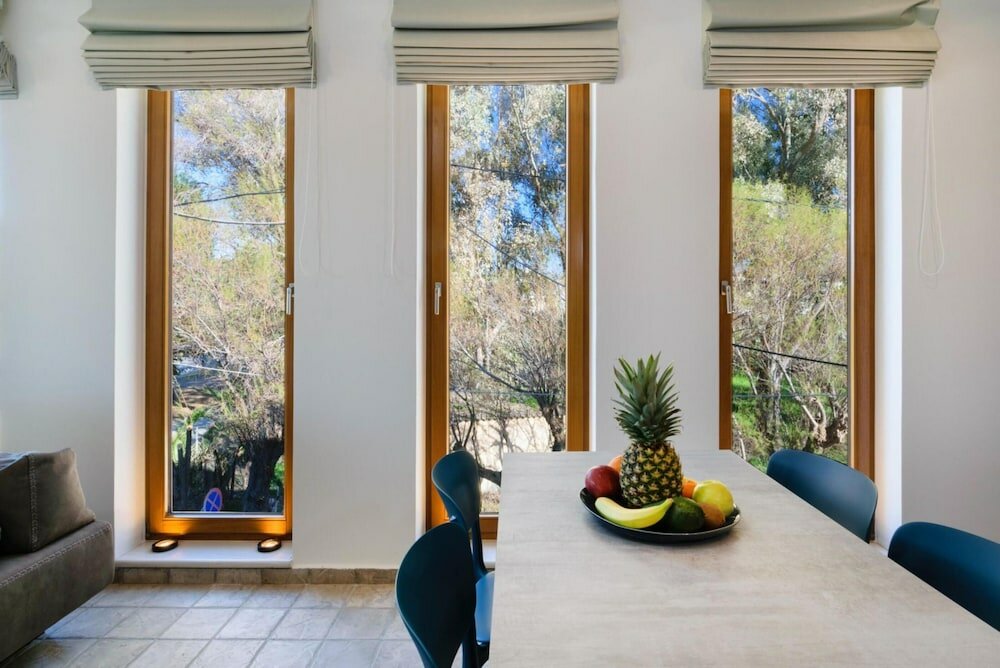 Фото Xenios Dias Apartments