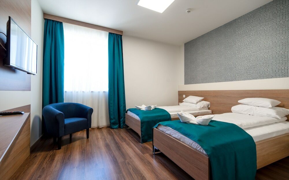 Фото Hotel Szeghalom