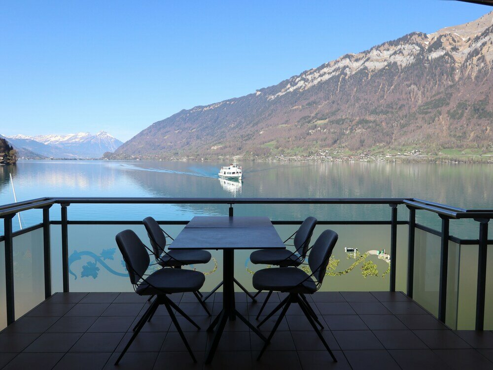 Фото Chalet Apartments Iseltwald