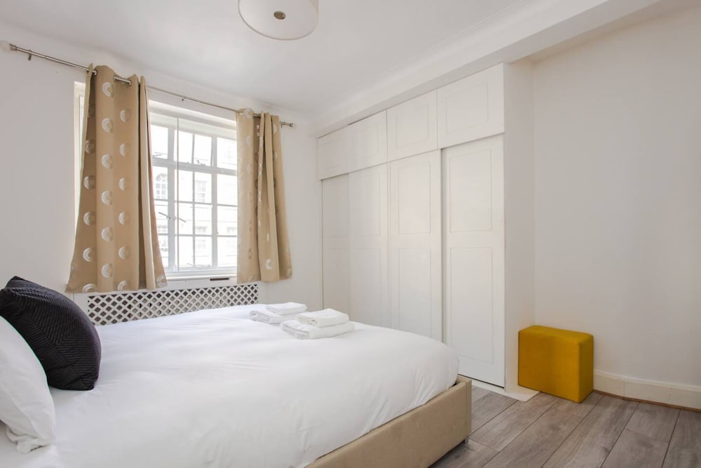 Фото Modern 2 Bedroom Apartment in Marble Arch