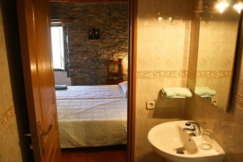 Фото Hostal Ruso