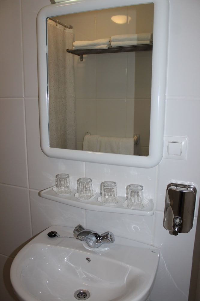 Фото Pensión El Parque