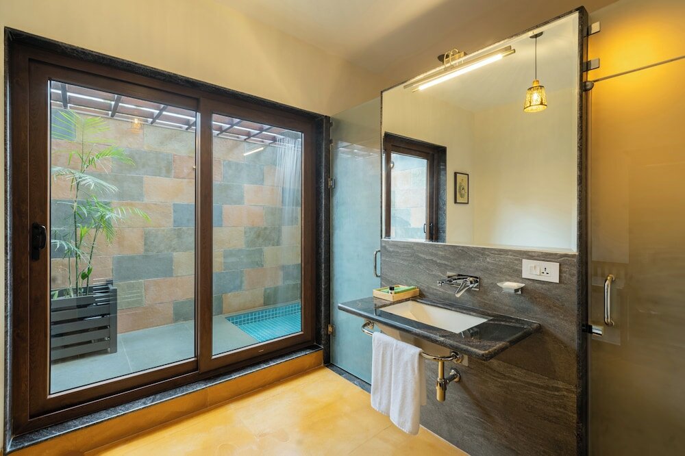 Фото Sarasiruham Resort Private Pool Villa