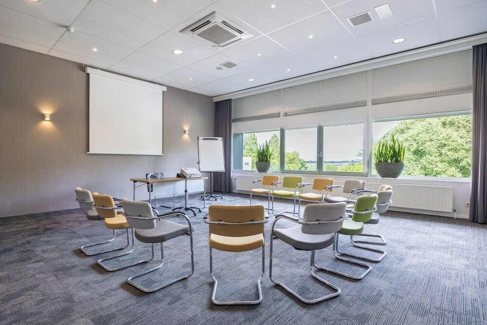 Фото Rotterdam Airport Hotel, Bw Signature Collection