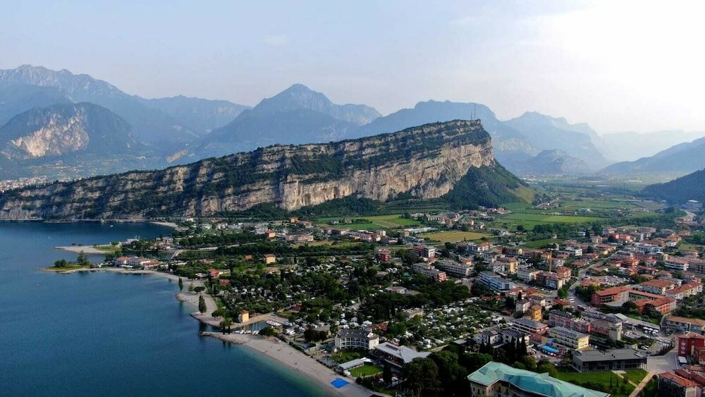 Фото Bike Garnì Villa Maria Torbole