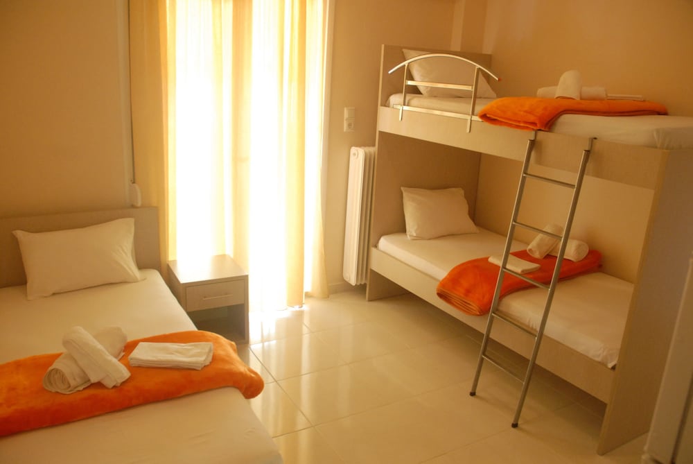 Фото Eleni Rooms