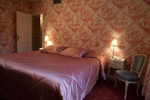 Hostellerie Du Château Les Muids (Centre-Val de Loire, Loiret, Arrondissement d'Orléans, La Ferté-Saint-Aubin), hotel