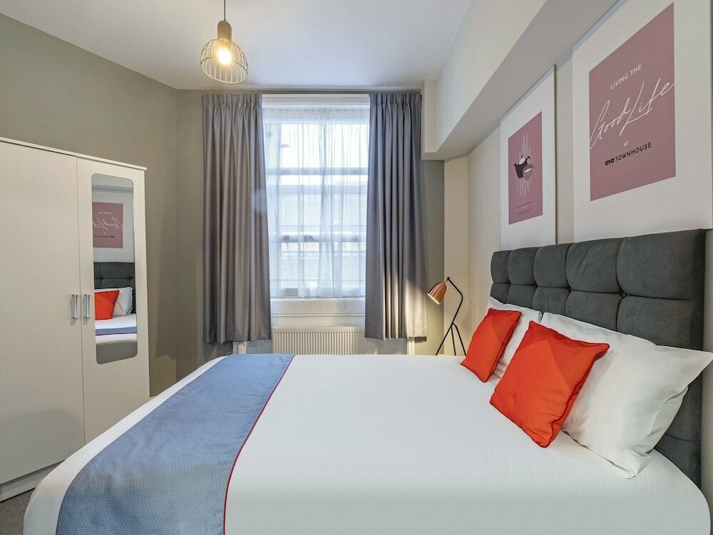 Hotel Apollo Hotel, London, photo