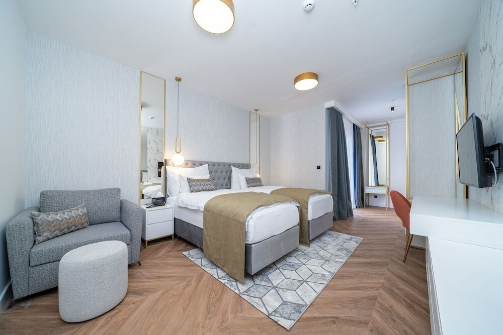 Фото Hotel Millennium by Aycon