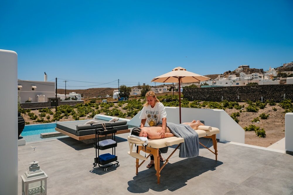 Фото Vineyard Exclusive Suites