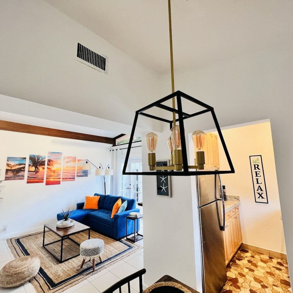 Фото Coco Bay Condos