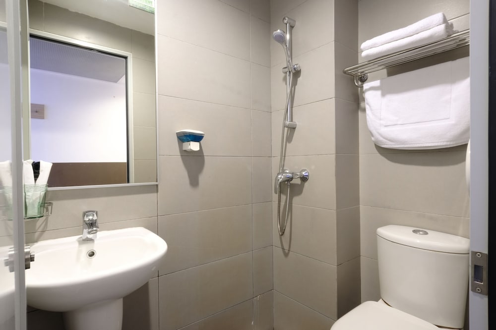 Фото Lion Peak Hotel Bugis