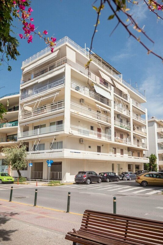 Гостиница Seafront Apartment Grace в Каламате