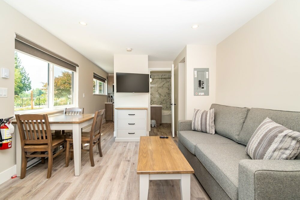 Фото Pathfinder Camp Resorts Agassiz