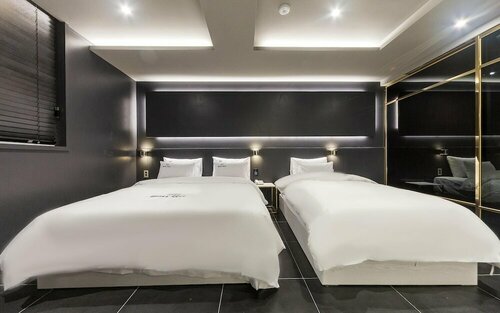 Гостиница Gwangyang Neul Drive-in Hotel