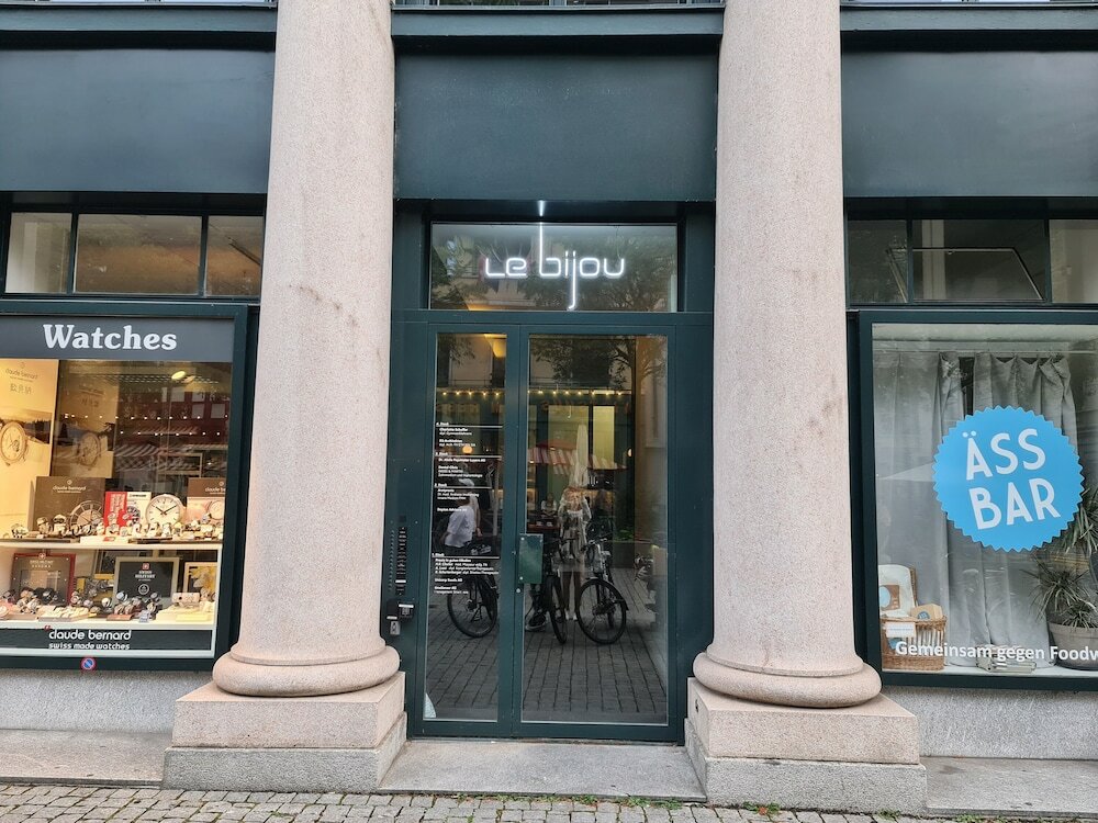 Фото Lucerne Lake View Apartments