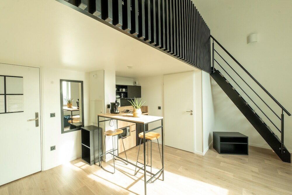 Фото Ecla Paris Massy Palaiseau