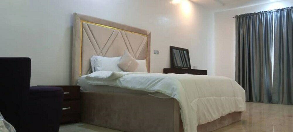 Фото Amara Suites Lekki