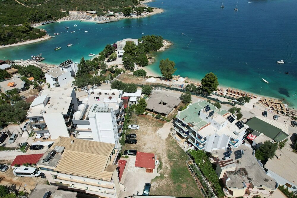 Фото Esmerald Hotel