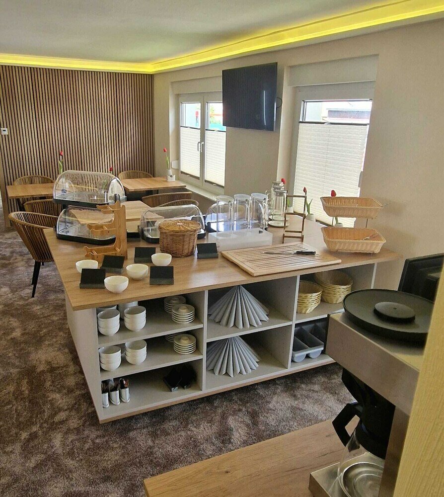 Фото Hotel Rhin Inn