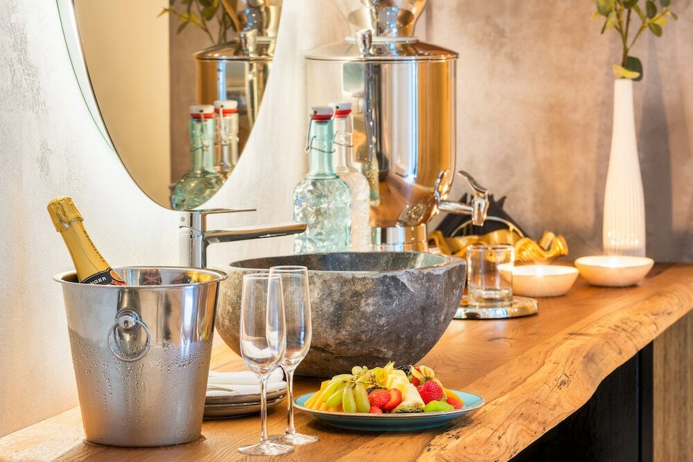 Фото Mosaic House Design Hotel