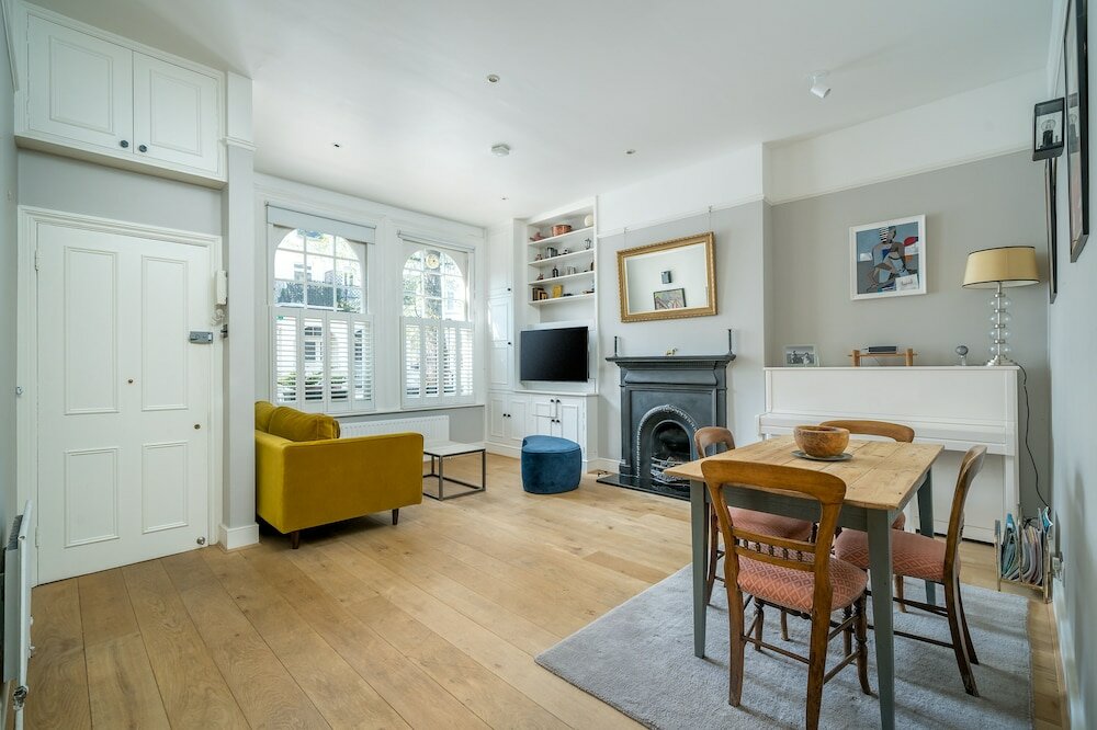 Фото Altido Captivating 1-Bed Flat In Fulham