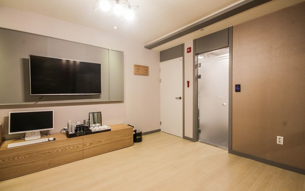 Фото Yeosu Hotel Chocolate