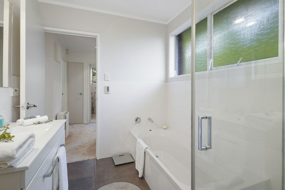 Фото Bright & Sunny Meadowbank - Gardens