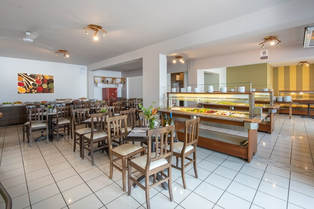 Фото Sunshine Seaside Hotel