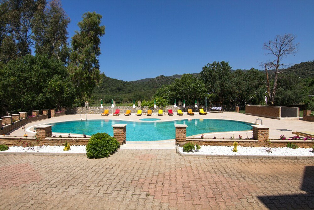 Фото Yeşilkaya Hotel