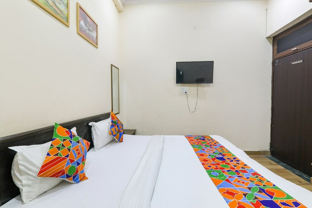 Фото Fabhotel Haidri Inn