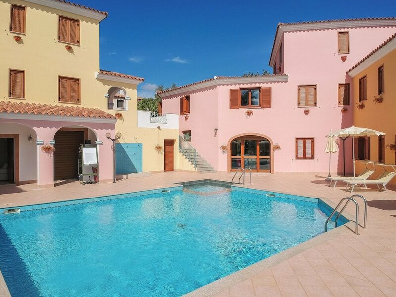 Апартаменты Idyllic Residence Cala Viola Studio Sleeps 2