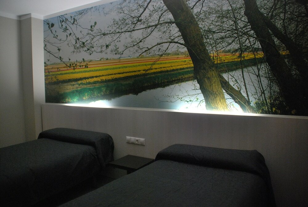 Фото Aparthotel Meseguer