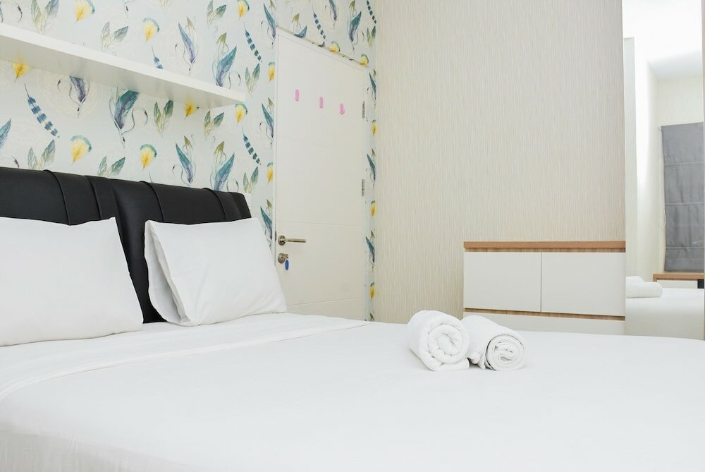Фото Comfort And Homey 2Br At Springlake Apartment Bekasi