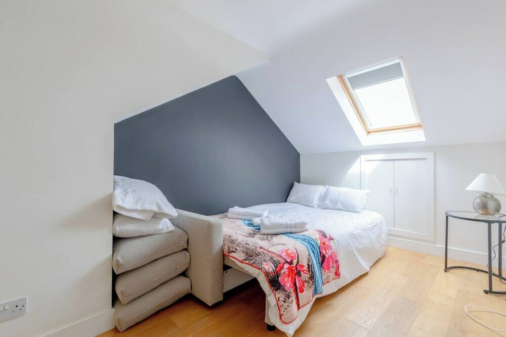 Фото Chic & Contemporary 3bd Flat - Barnes!