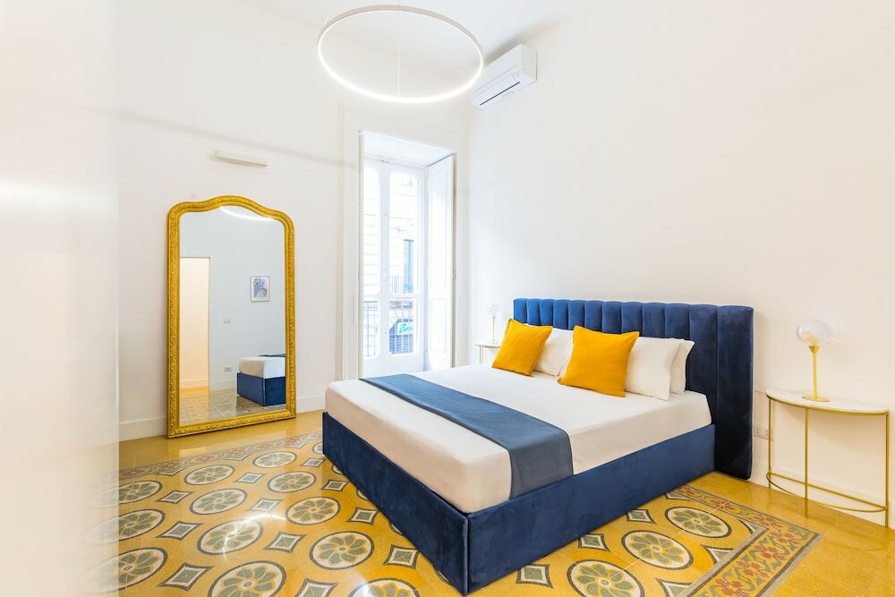 Фото Piazza Amedeo Flat by Wonderful Italy