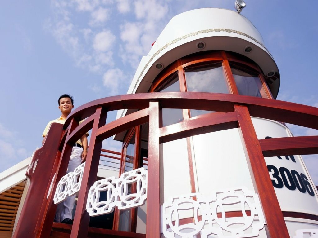 Hotel Deluxe Oriental Sails Halong, Ha Long, photo