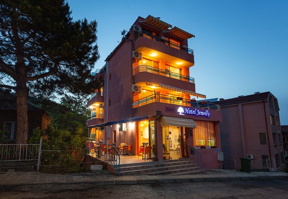 Фото отеля 4